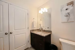 105 Woodview Way, Manchester, NH 03102 - Photo 39