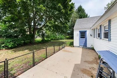429 Elm Street, Laconia, NH 03246 - Photo 23