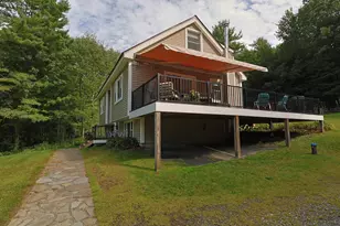 795 Center of Town Rd, Hartford, VT 05001 - Photo 9