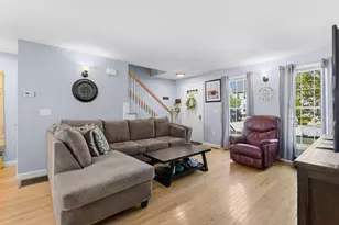 61 Dicandra Dr, Bow, NH 03304 - Photo 3