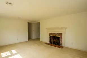 16 Longwood Dr, Hampton, NH 03842 - Photo 27