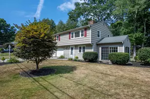 16 Longwood Dr, Hampton, NH 03842 - Photo 5