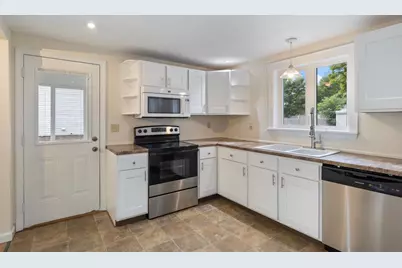 22 Church Street, Farmington, NH 03835 - Photo 7