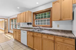 34 Old Milford Rd, Amherst, NH 03031 - Photo 29