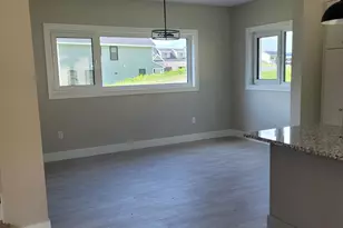 39 Windsor Ln, Hudson, NH 03051 - Photo 15