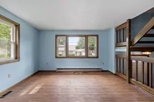 36 E Dunstable Rd, Nashua, NH 03060 - Photo 11