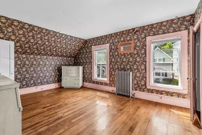 72 B Street, Manchester, NH 03102 - Photo 3