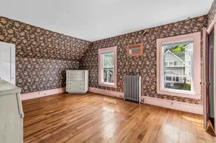 72 B St, Manchester, NH 03102 - Photo 3