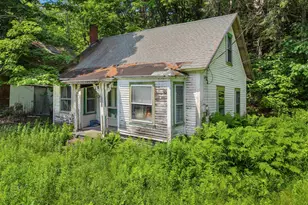 53 High St, Danbury, NH 03230 - Photo 1