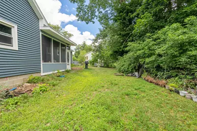 9 Phillips Drive, Hudson, NH 03051 - Photo 13