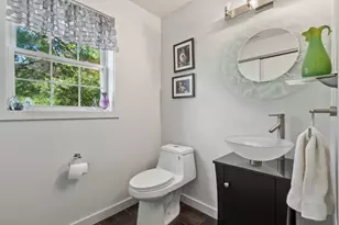 27 Footbridge Ln, Dover, NH 03820 - Photo 15