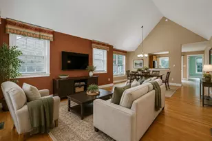 19 Town Village Dr, Salem, NH 03079 - Photo 13
