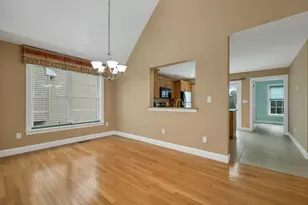 19 Town Village Dr, Salem, NH 03079 - Photo 15