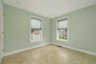 19 Town Village Dr, Salem, NH 03079 - Photo 25