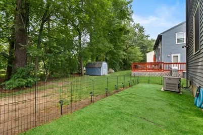 8 St Andrews Circle #4, Nashua, NH 03062 - Photo 5