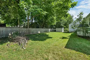 51 Platts Ave, Manchester, NH 03109 - Photo 13