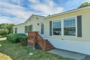7 Cammett Dr, Raymond, NH 03077 - Photo 17