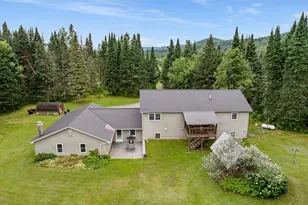 29 Pine Tree Cir, Pittsburg, NH 03592 - Photo 9