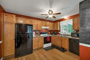 44 Plymouth Dr, Concord, NH 03301 - Photo 7