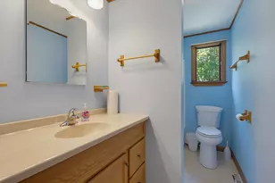 42 Great Oak Dr, Chester, NH 03036 - Photo 21