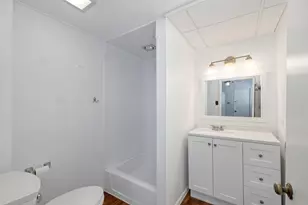 636 Summer St, Manchester, NH 03103 - Photo 9