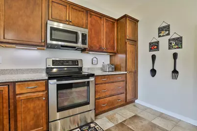 251 Villa Street, Manchester, NH 03103 - Photo 29