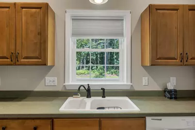 11 Burnham Road, Hudson, NH 03051 - Photo 13
