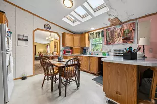 126 Highland Ave, Littleton, NH 03561 - Photo 9