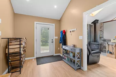 64 Clark Street, Franklin, NH 03235 - Photo 37