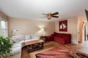 9 Pine Isle Dr, Derry, NH 03038 - Photo 3