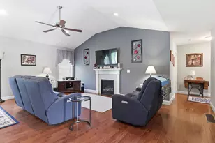 42 Diamondback Ave, Nashua, NH 03062 - Photo 17