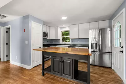 155 Irving Drive, Weare, NH 03281 - Photo 7