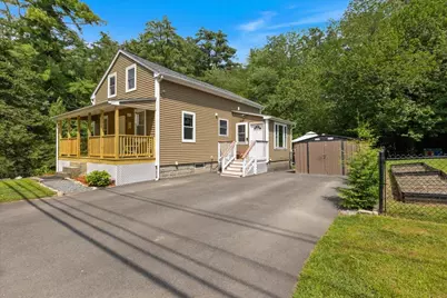 122 N Main Street, Salem, NH 03079 - Photo 1