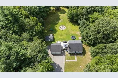 14 Higgins Avenue, Sandown, NH 03873 - Photo 3