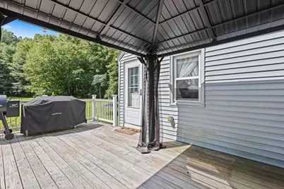 14 Higgins Avenue, Sandown, NH 03873 - Photo 29