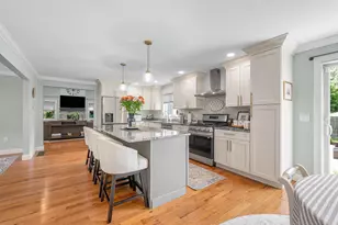 38 Theresa Ave, Salem, NH 03079 - Photo 9
