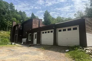 637 Borough Rd, Pembroke, NH 03275 - Photo 1