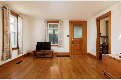 16 Stevens Street, Enfield, NH 03748 - Photo 3
