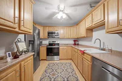 8 Northbrook Drive #801, Manchester, NH 03102 - Photo 3