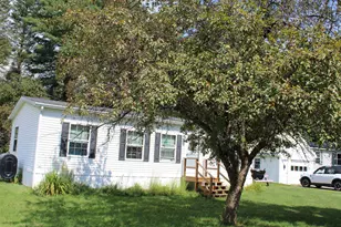 28 Huron St, Whitefield, NH 03598 - Photo 3