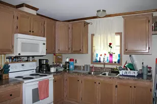 28 Huron St, Whitefield, NH 03598 - Photo 13