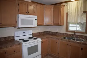 28 Huron St, Whitefield, NH 03598 - Photo 29