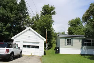 28 Huron St, Whitefield, NH 03598 - Photo 5