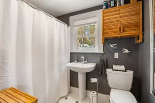 335 Thaxter Rd, Portsmouth, NH 03801 - Photo 13