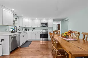 1 Wallace Dr, Merrimack, NH 03054 - Photo 13