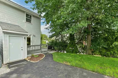 55 Harrington Avenue, Manchester, NH 03103 - Photo 5