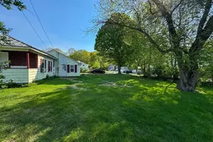 1 Fortune St, Lebanon, NH 03766 - Photo 3
