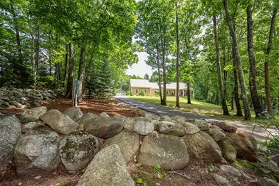 237 Grapevine Road, Dunbarton, NH 03046 - Photo 59