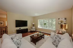 237 Grapevine Rd, Dunbarton, NH 03046 - Photo 7