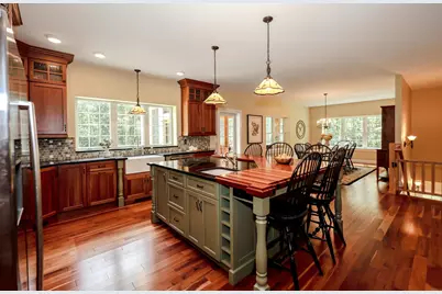 237 Grapevine Road, Dunbarton, NH 03046 - Photo 13